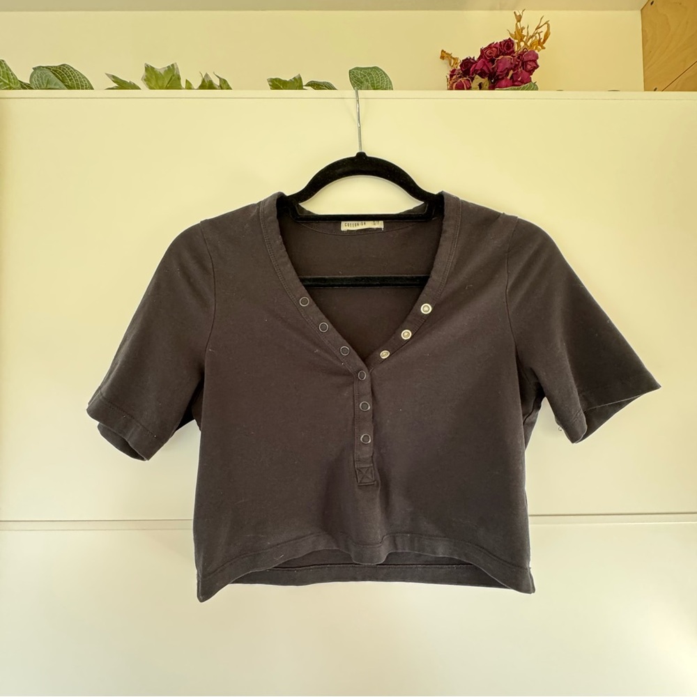 Women's Black Button-Up Crop Top